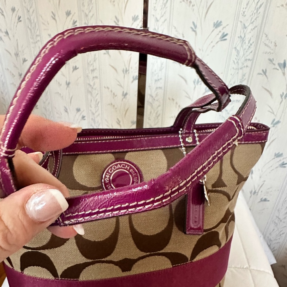 Coach Brown and Pink Tote with Signature Style - Picture 6 of 16